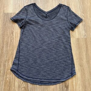 Lululemon T-Shirt